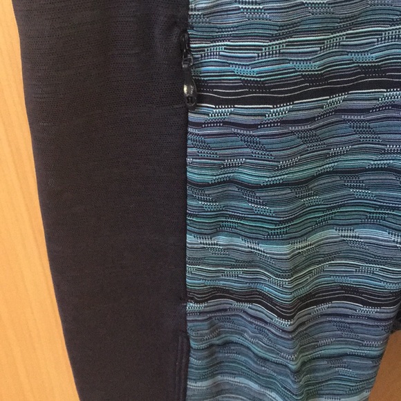 Lulu Lemon Leggings - Picture 5 of 7